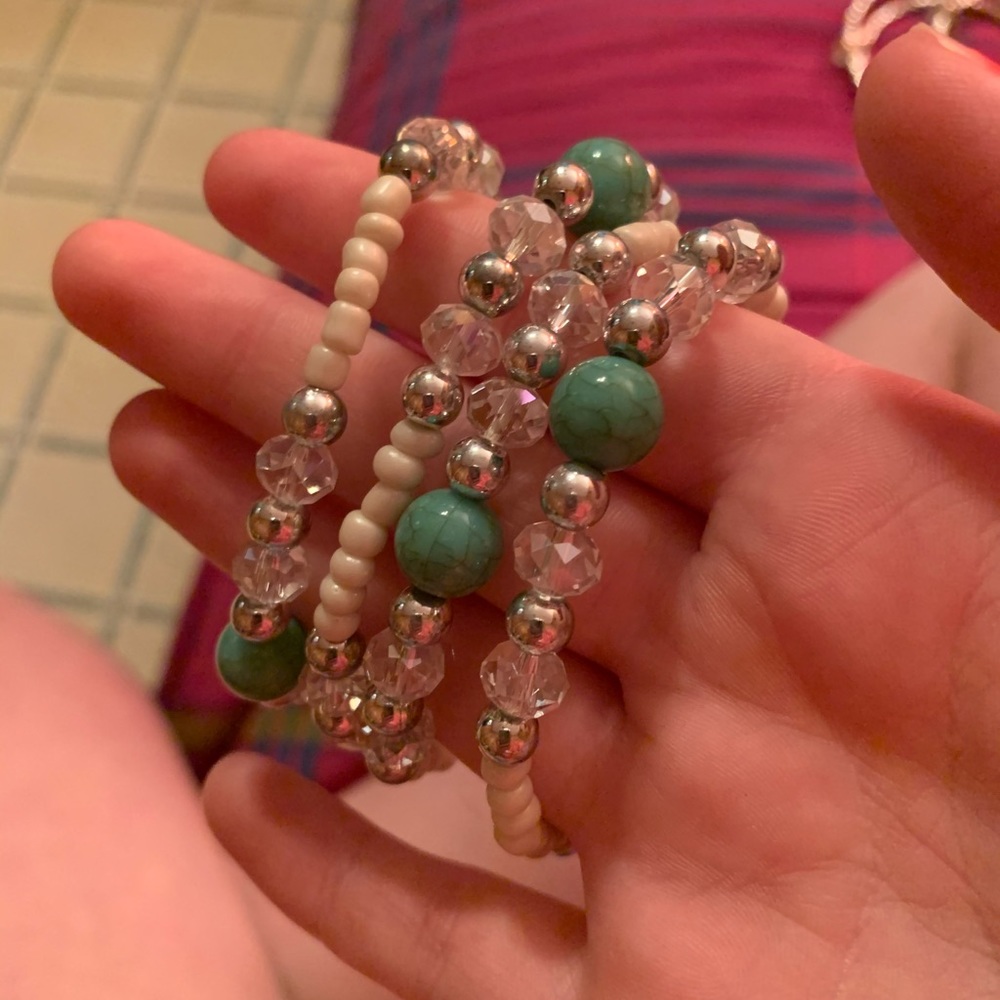 4 bracelets